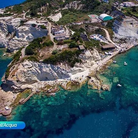 Bluponza Case Rosa Willa Ponza